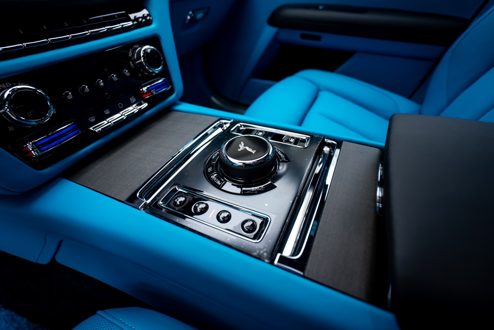 2026 ROLLS ROYCE GHOST | SILVER BADGE | GCC 